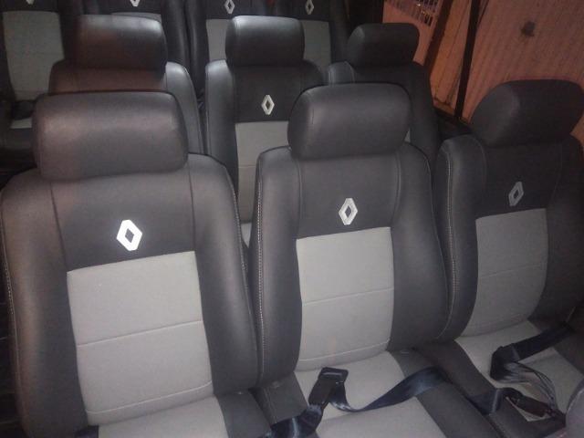 Renault Master 2.5 - 16 Lugares - Ano 2009 - R$ 52.000,00 - Foto 12