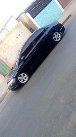 Troco roda original do New Civic aro 16