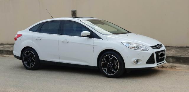 Ford Focus Sedan Titanium Plus 2.0 Completíssimo
