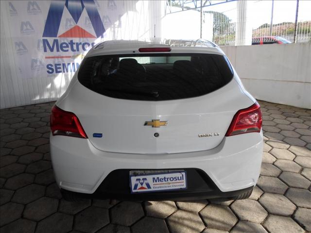 CHEVROLET ONIX 1.0 MPFI LT 8V FLEX 4P MANUAL - Foto 4