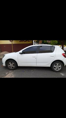 Carro sandero - Foto 3