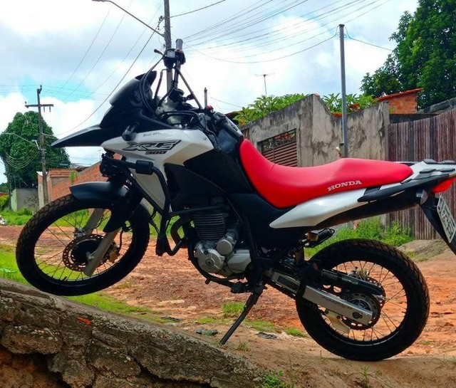 XRE 300 2017 EM PERFEITAS CONDIÇÕES