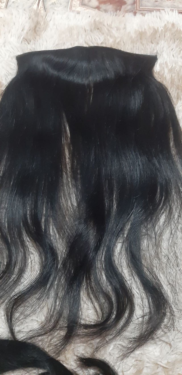 Vendo 200 gramas de cabelo liso 60 cm  - Foto 2