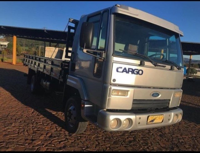 CAMINHAO FORD CARGO 2010