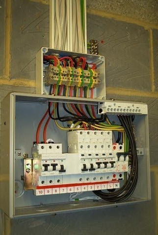 Eletricista de Manutenção Residencial e Comercial  - Foto 5
