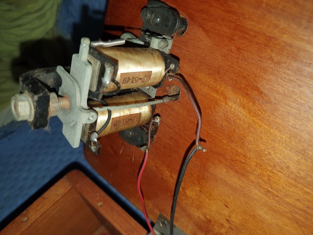 telefone antigo de parede à manivela - Foto 2