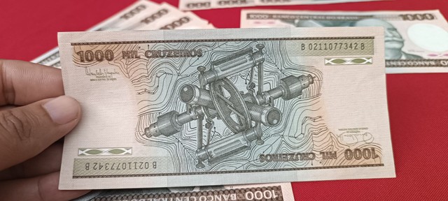 Cédula antiga de coleção. 1000 Cruzeiros / 1 Barão. R$ 20,00 cada.  - Foto 5