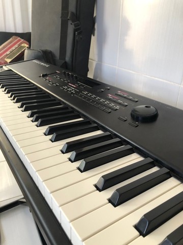 Kurzweil PC-1SE Teclado Controlador com 76 teclas de ação de piano