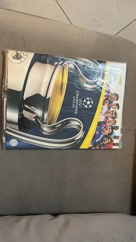 Album uefa Champions League 2014/2015 completo para colar.