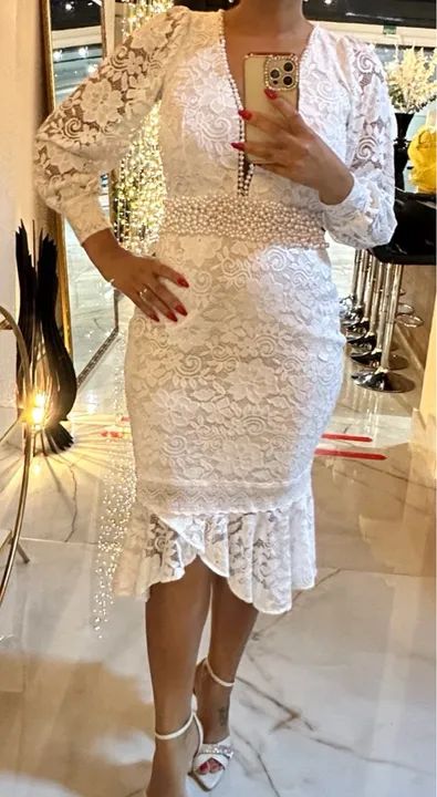 Vestido Noiva Midi Branco Elegante - Renda e pérolas  - Foto 3