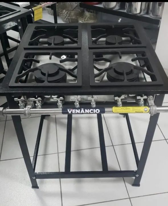 Fogão Industrial 4 Bocas /Amanda 