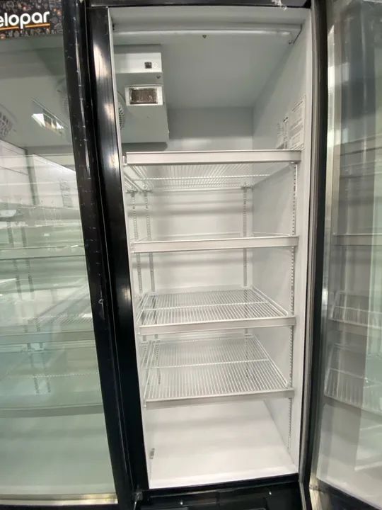 REFRIGERADOR VERTICAL GCVR-950 - GELOPAR - Foto 3