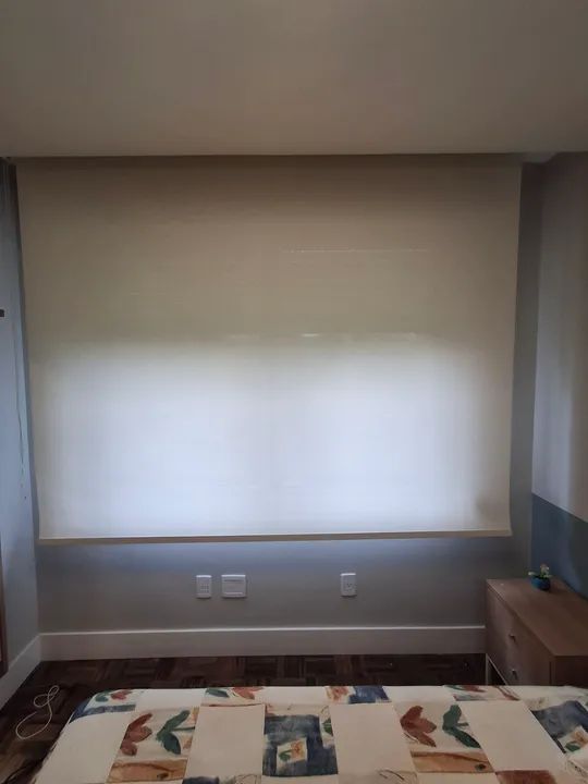 Cortina Rolô Blackout para Quarto - 100% Poliéster - Bege