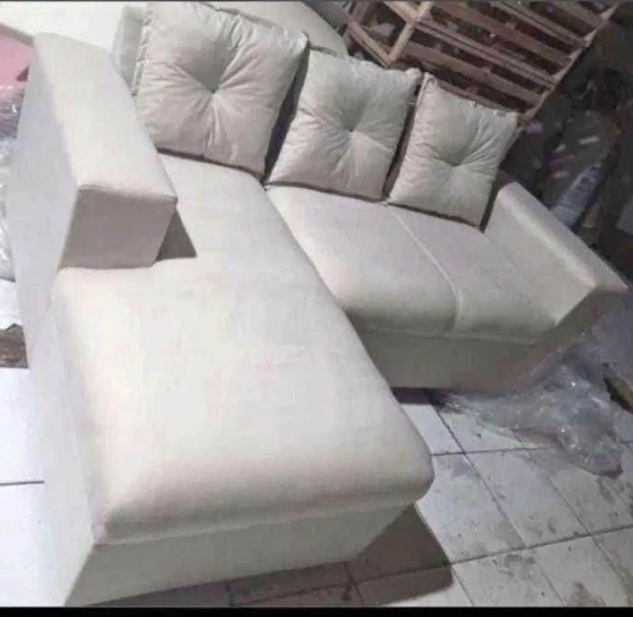 Sofá de com cheis - Conforto e Estilo para sua Sala 