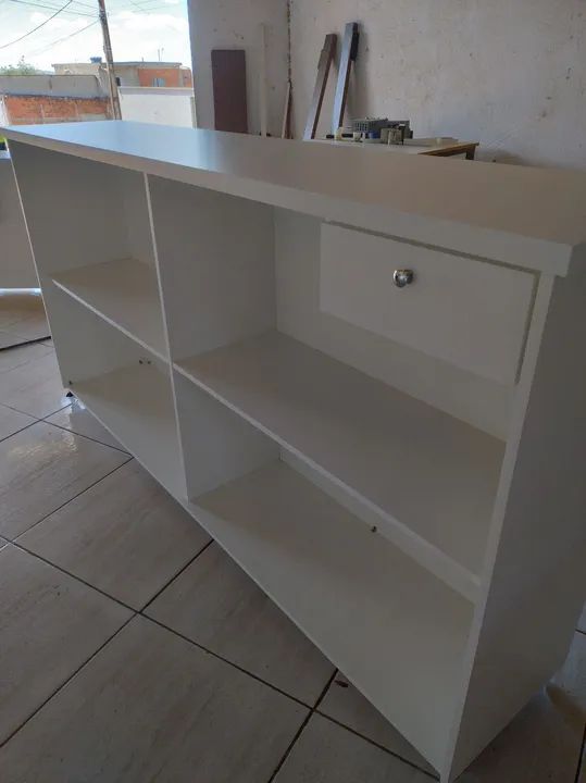 Balcão/atendimento/caixa/recepção 