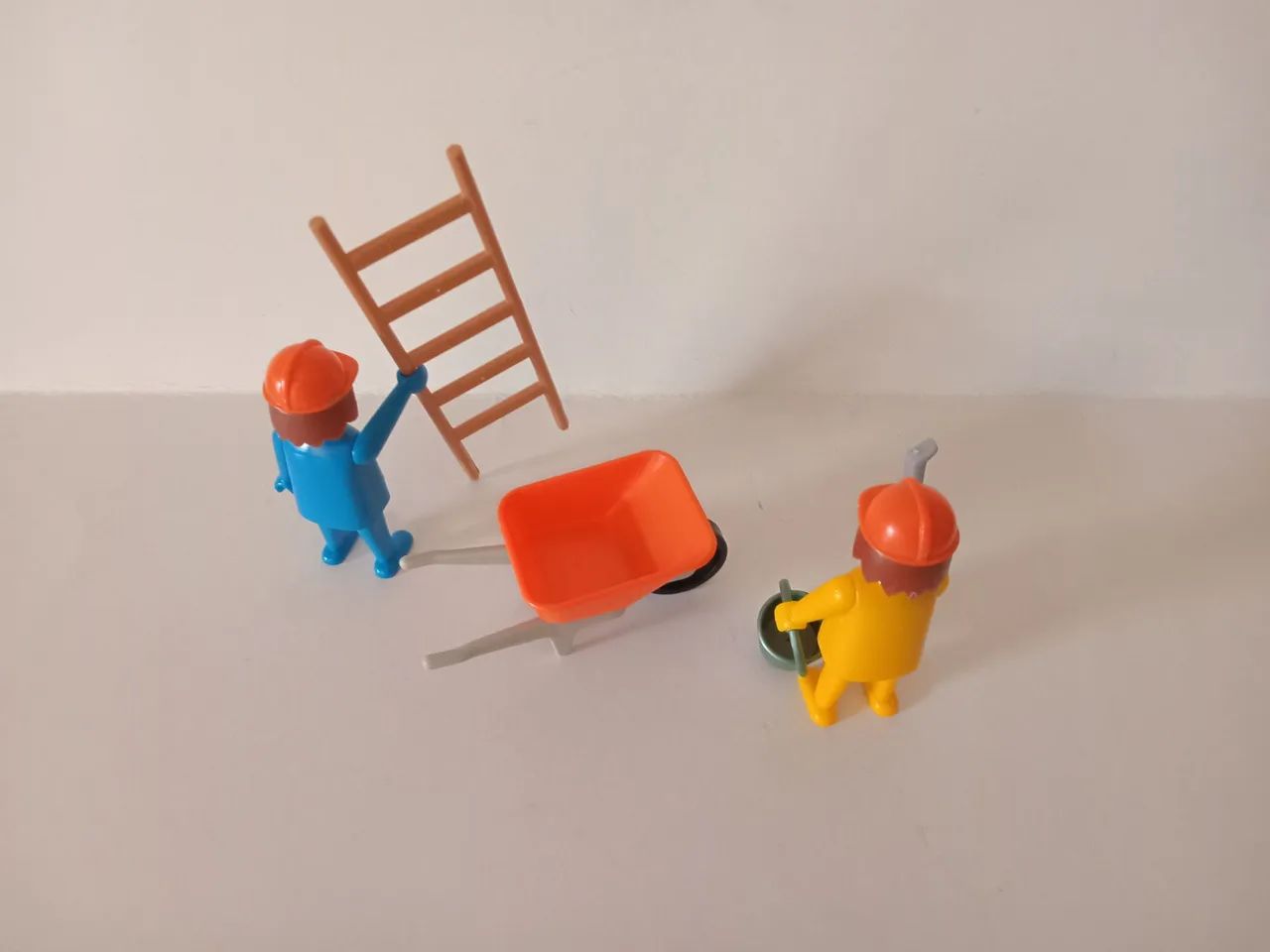 Playmobil trabalhadores várias peças  - Foto 4