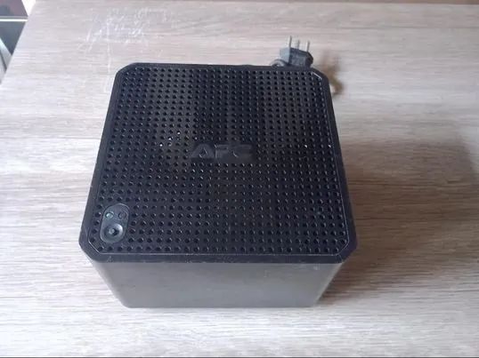 Estabilizador APC 4 tomadas