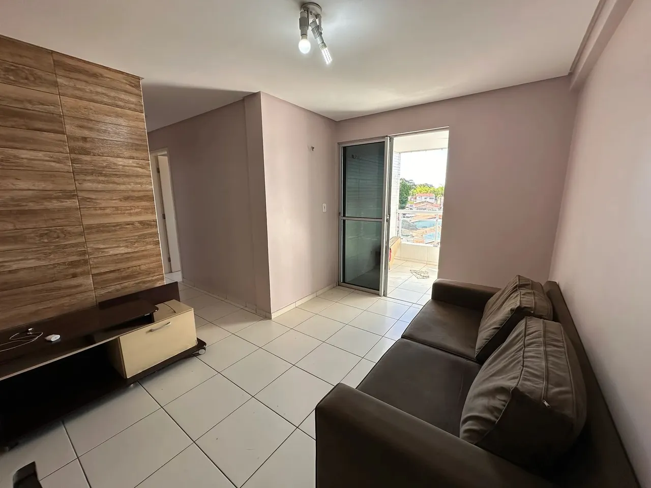 Apartamento em condomínio para aluguel - no Bairro: Fátima- Teresina/PI.