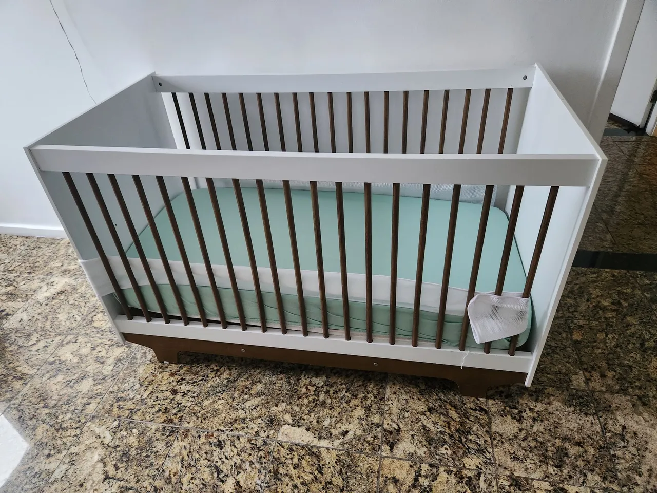 Berço Moderno com Design Exclusivo