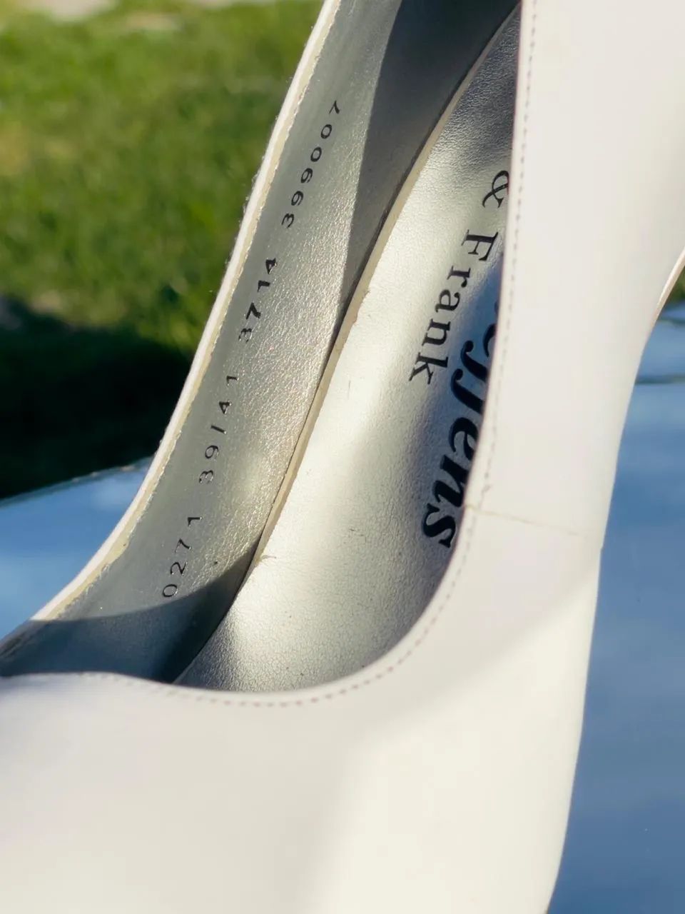 Scarpin de noiva Carmen Steffens Novo TAM 39 - Foto 4