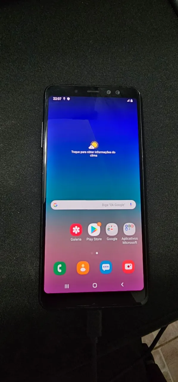 Celular A8+ 4gb ram 64gb memoria