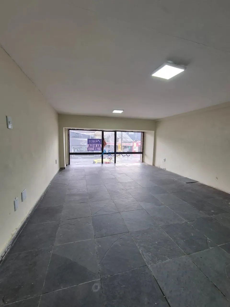 Loja com 65m² com sobreloja no Centro!!! - Foto 8