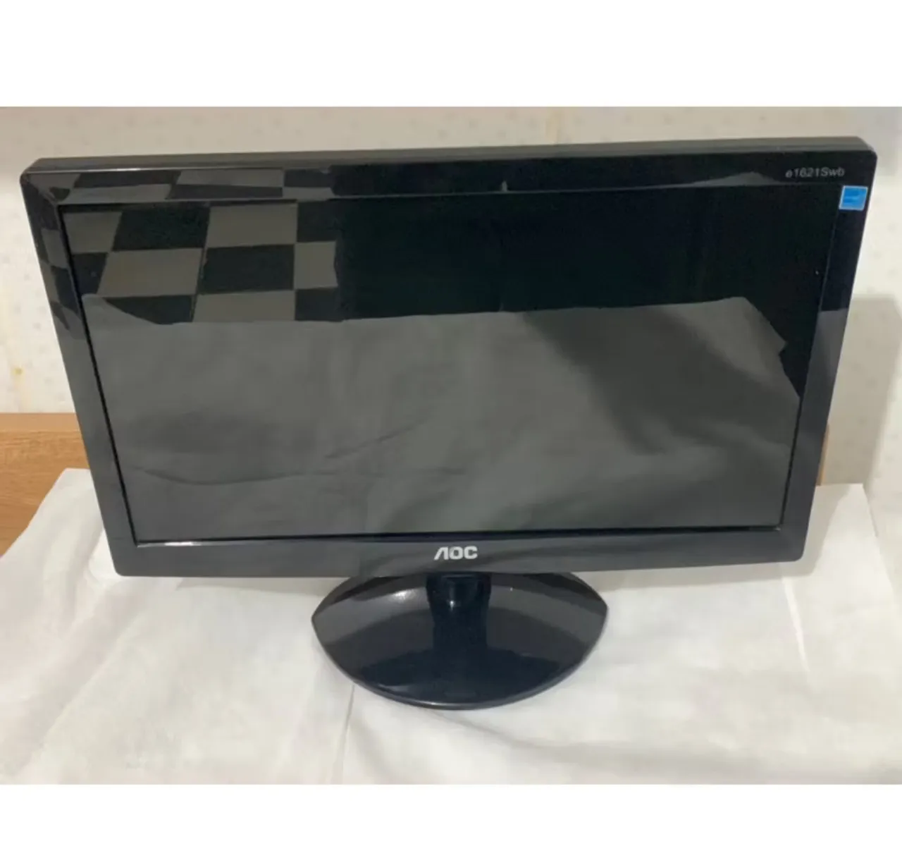 Monitor AOC