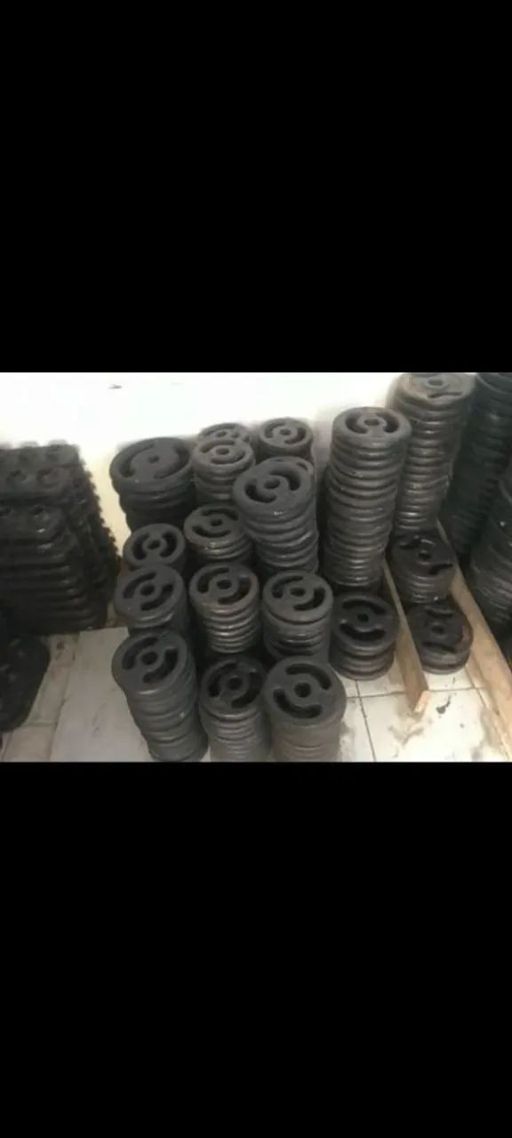 Anilhas ,barras, Halteres, kettlebells 