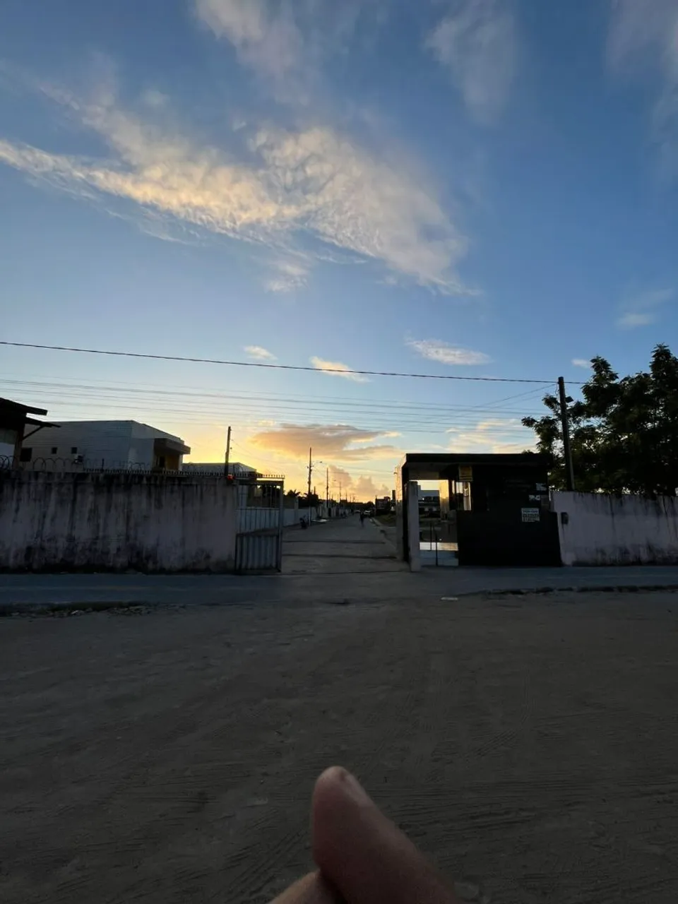 Terreno em condomínio fechado no bairro das indústrias