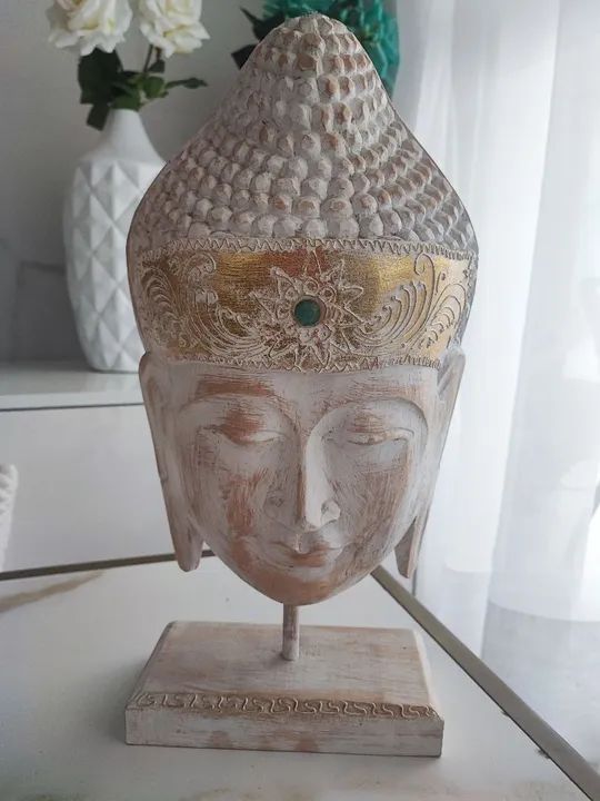 Estátua de Buda em Madeira Decorativa - Foto 2