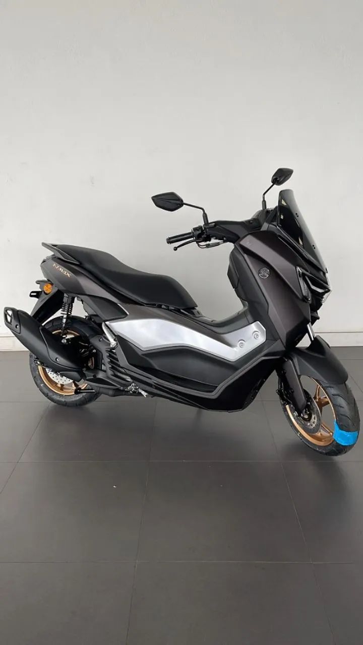 NMAX CONNECT 160 / Vendedor LEANDRO