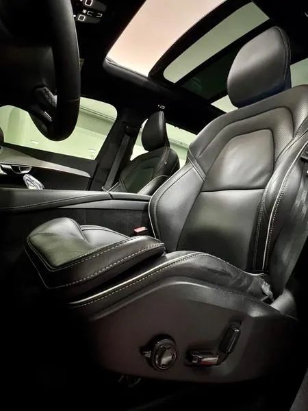 XC90 2.0 T8 Ultimate Dark Hybrid 2024 - IMPECAVEL - Foto 2
