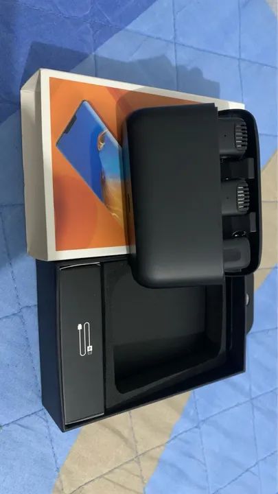 Microfone Sem Fio J12 Lapela P/ iPhone iPad Lightning 2 Mics