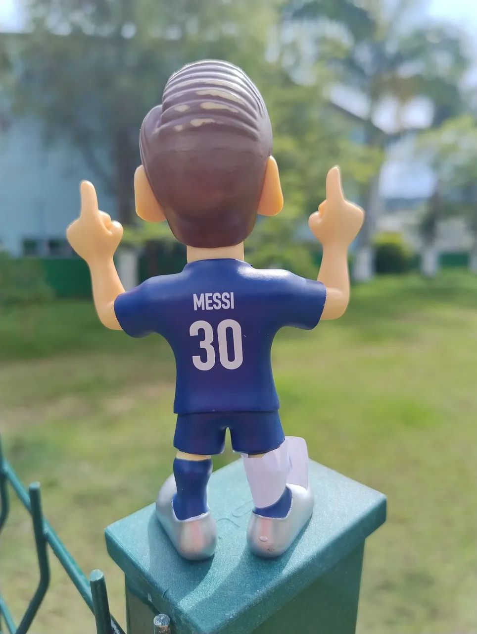 Miniatura de Futebol do Messi PSG - Foto 2