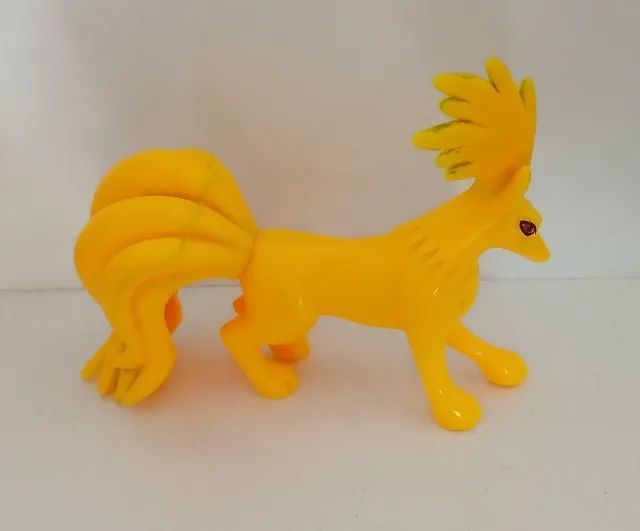 BONECO ACTION FIGURE MINIATURA POKEMON KANTO NINETALES - Foto 2