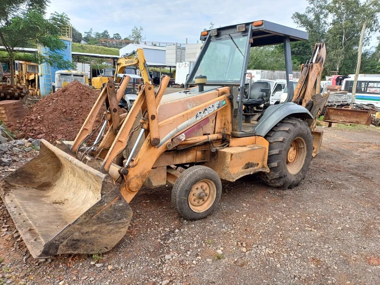 Retro Case 580 L emplacada 2007