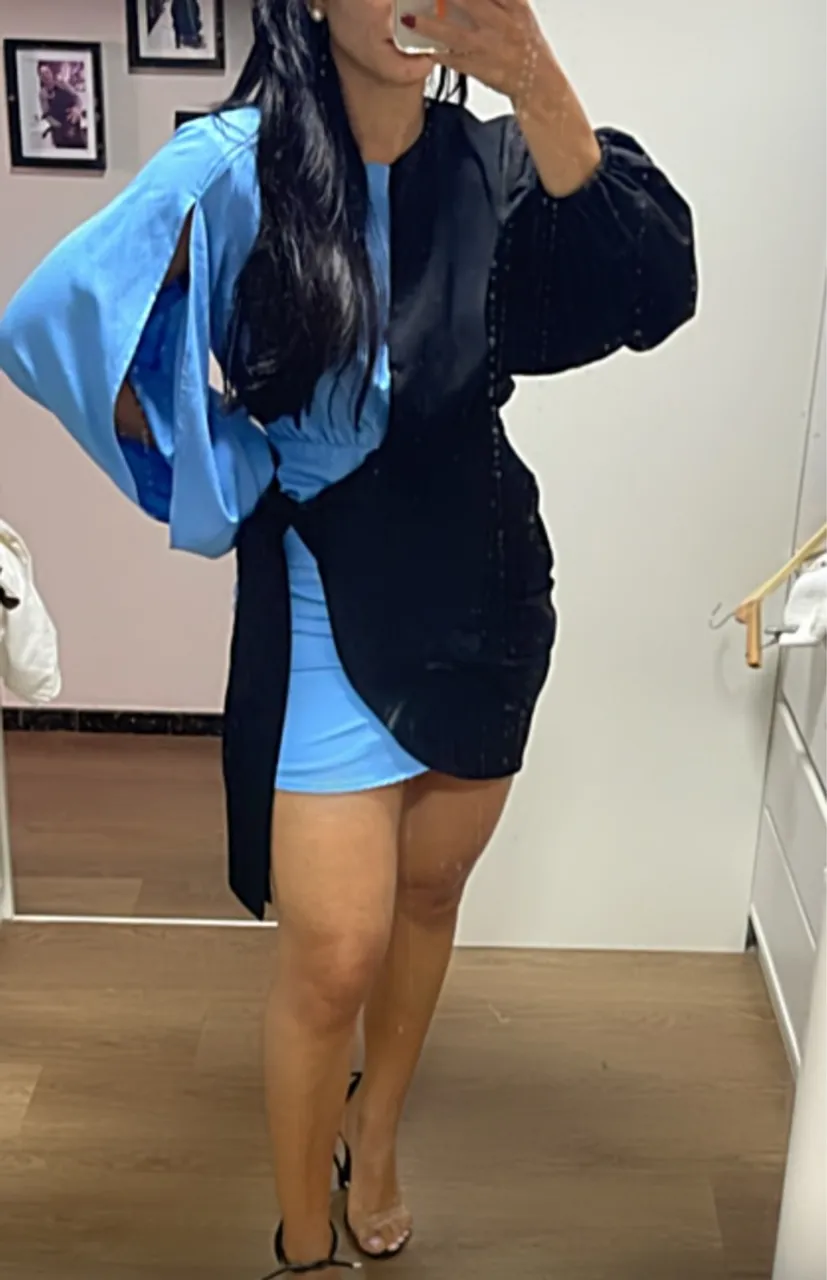 Vestido bicolor azul e preto Marca TOVA