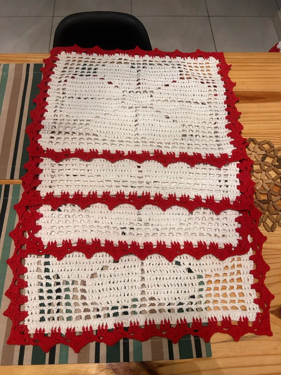 Knitted Table Set64294488312449120