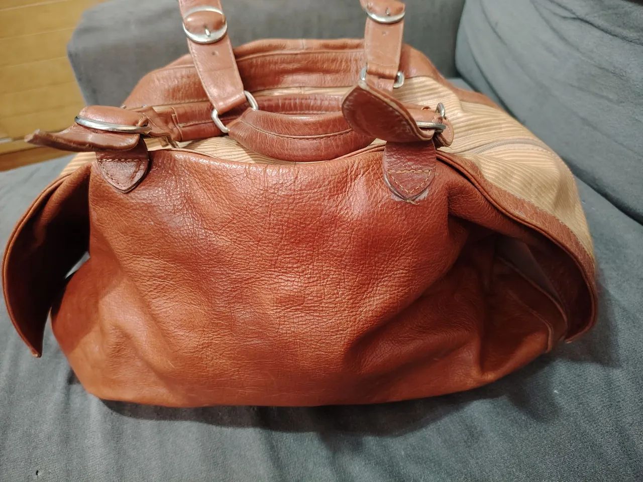 Bolsa em couro caramelo - Foto 2