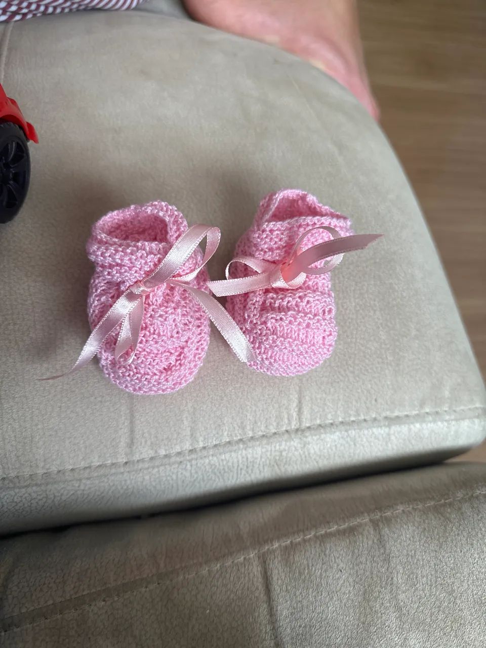 Sapatinho bebê RN rosa clarinho 