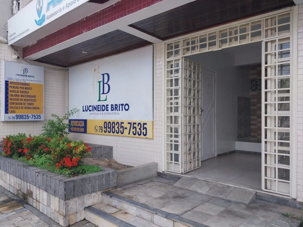 Sala comercial grande em galeria no sao José para escritório.