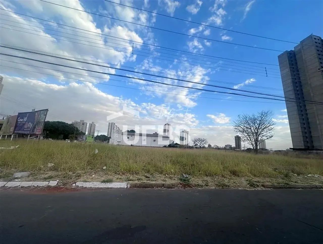 Oportunidade Única em Goiânia: Terreno Espaçoso de 420 m² no Jardim Atlântico! - Foto 6