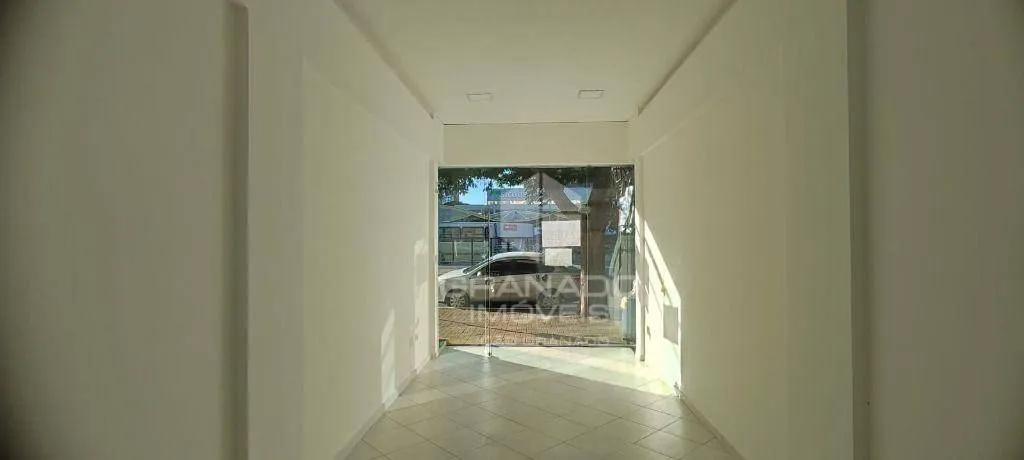 Sala para alugar, 35 m² por R$ 3.420,00/mês - Centro - Maringá/PR