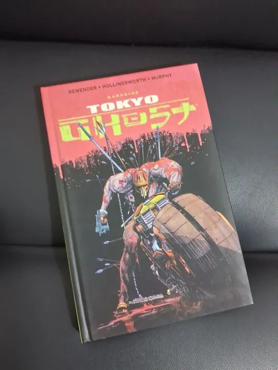 HQ Tokyo Ghost - Editora Darkside