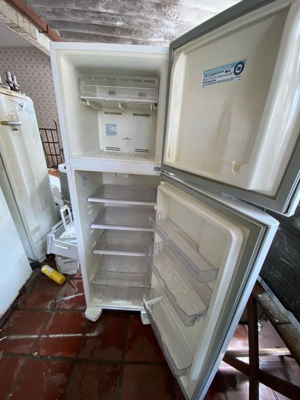 Geladeira Electrolux Duplex - 400 Litros - Foto 4