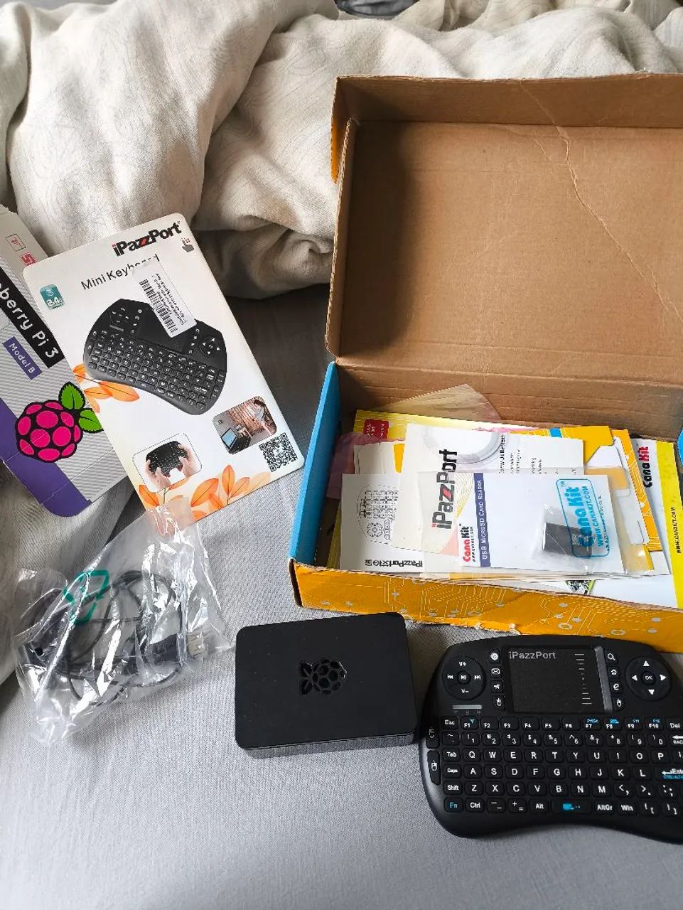 Canakit Raspberry Pi 3 Complete Starter Kit 32Gb - Foto 2