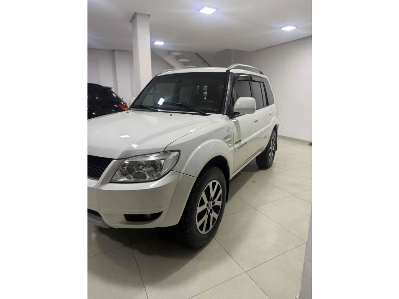 Mitsubishi Pajero tr4 2015 2.0 4x4 16v 140cv flex 4p automático - Foto 2