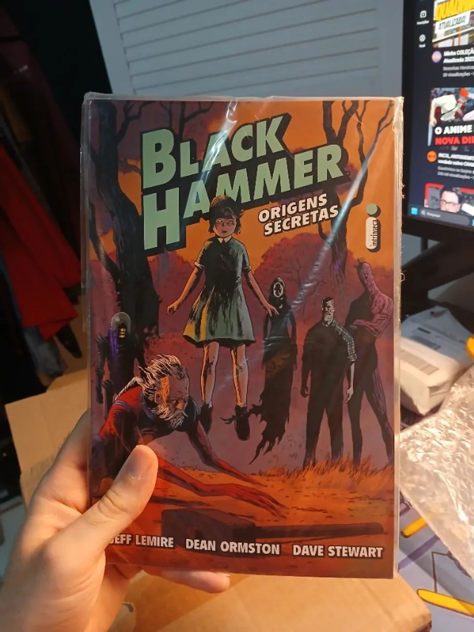 Black Hammer HQ 4 volumes