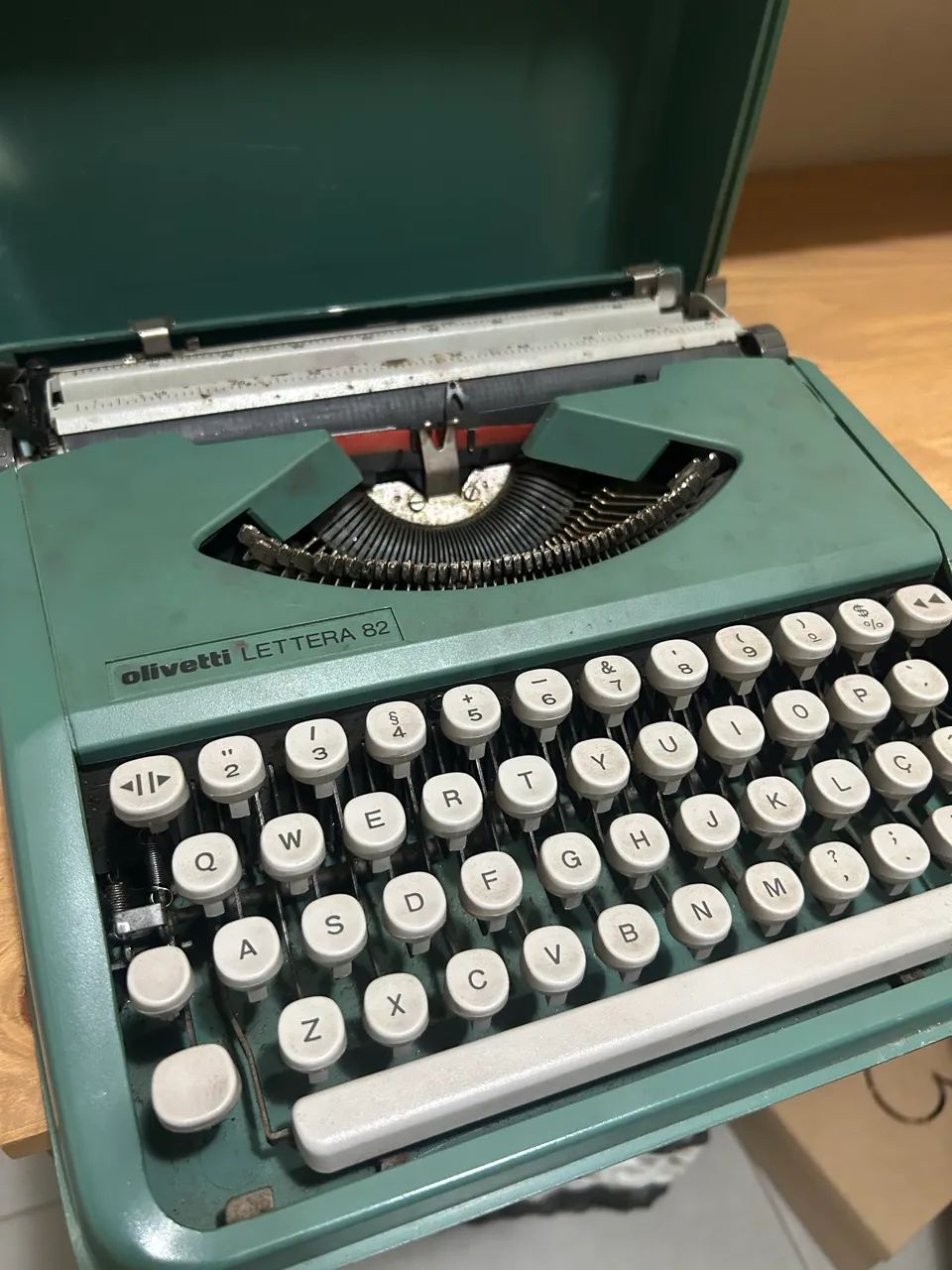 Máquina escrever Olivetti - Retro - Foto 2