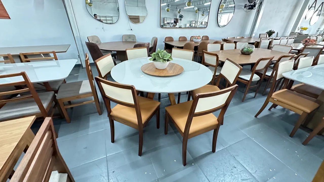 Jogo de Mesa de Jantar Redonda com 6 Cadeiras madeira  - Foto 3